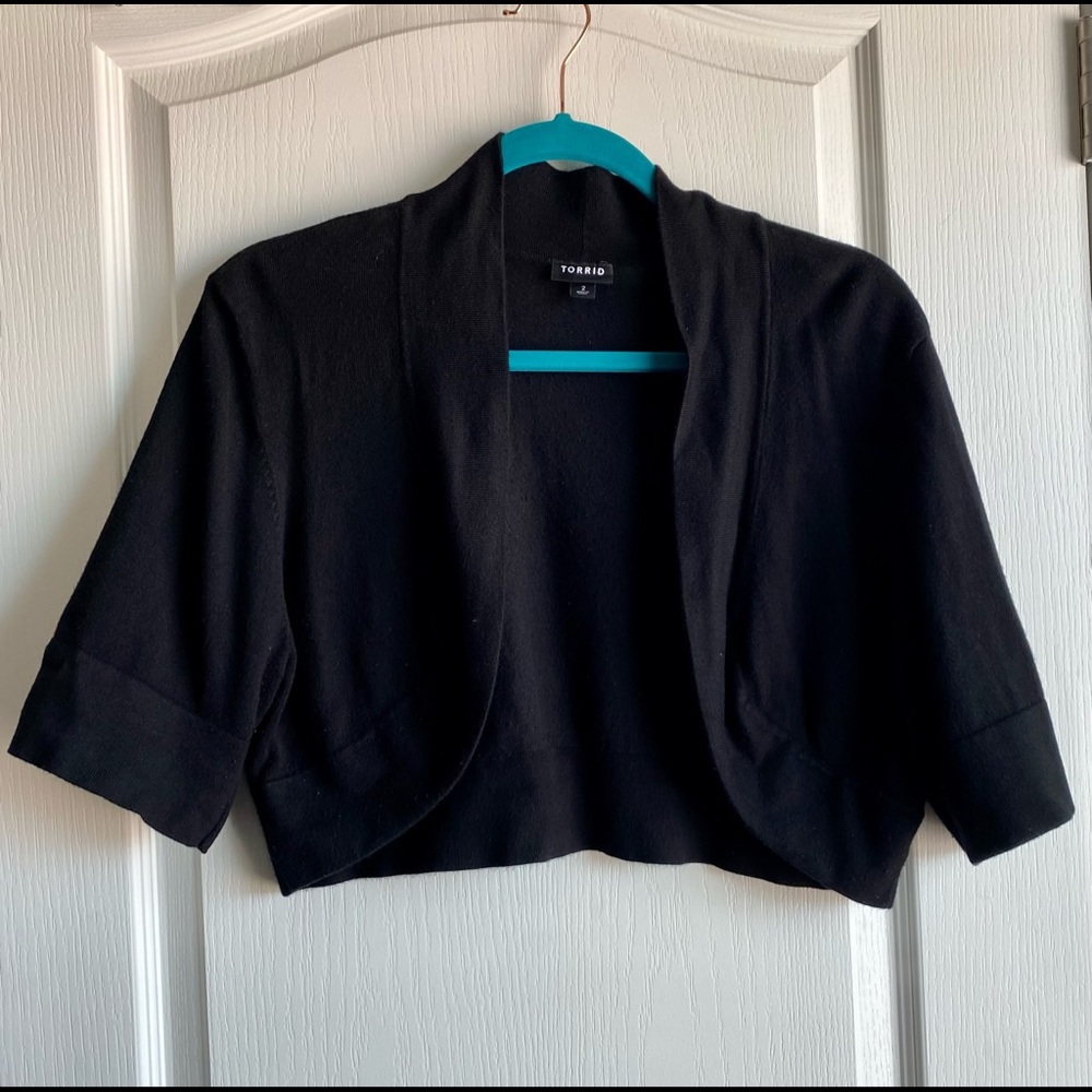 Torrid size 2 cropped cardigan